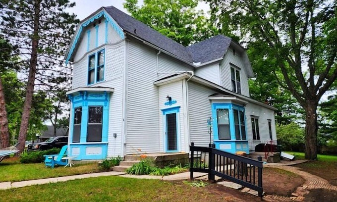 Oscoda House | Historic home within short walk to Ausable River and beach on Lake Huron