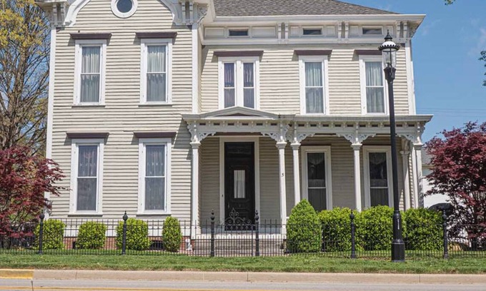 Poseyville House | Historic house