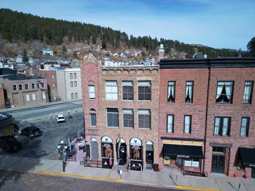 Deadwood Hotel | Historic Iron Horse Inn - Deadwood