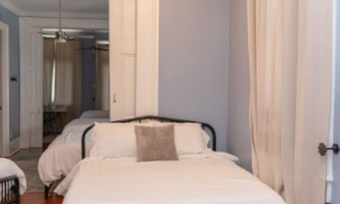 Saint Roch House | Historic Music St Home - Large Groups 5BR 3.5BA