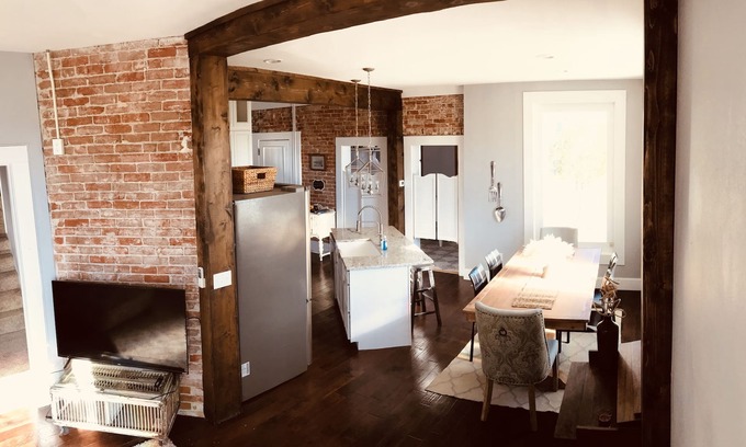 Saratoga House | Historic Property fully renovated!