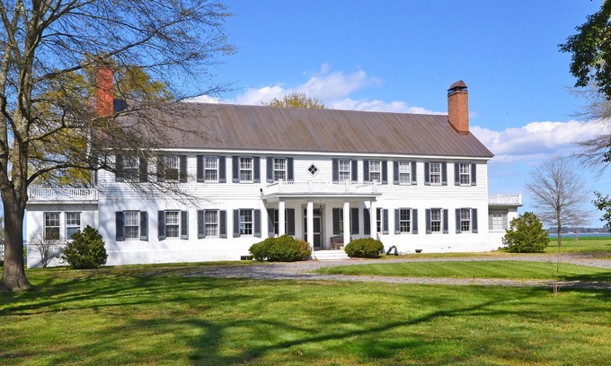 Saluda House | Historic riverfront farm 700 acres, pool, private lakes, dock
