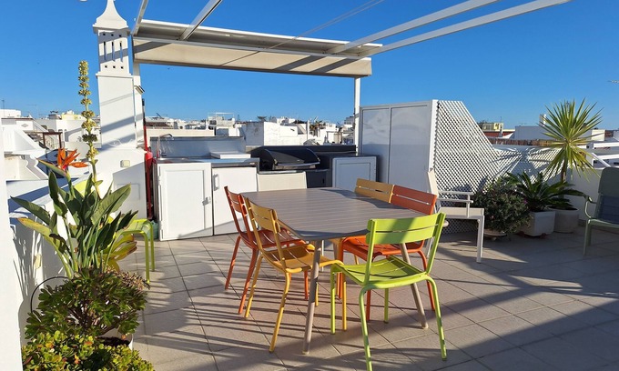 Olhao House | Historic Roof Top Olhão, 360° panoramic sea view.