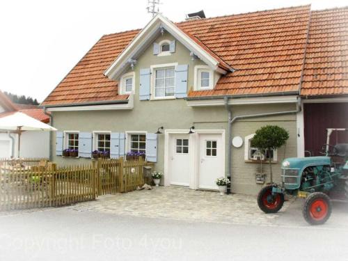 Bubsheim House | historic Schauberhof built in 1747