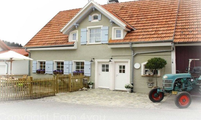 Bubsheim House | historic Schauberhof built in 1747