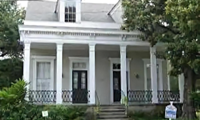 Esplanade Ridge Apartment | Historic Viavant Cottage - Jazz Fest/FairGrounds