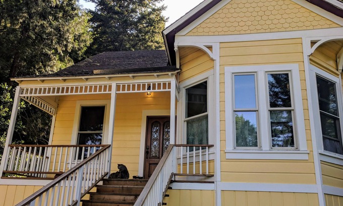 Boulder Creek House | Historic Victorian Queen Anne House in the Redwoods