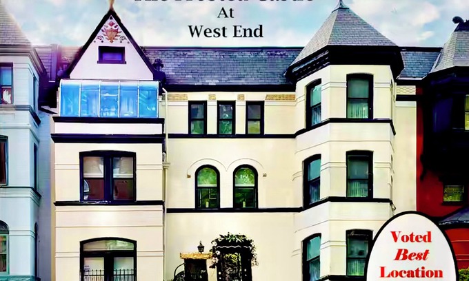 West End House | Historic Victorian Duplex Brownstone Downtown, Steps To White House & Georgetown