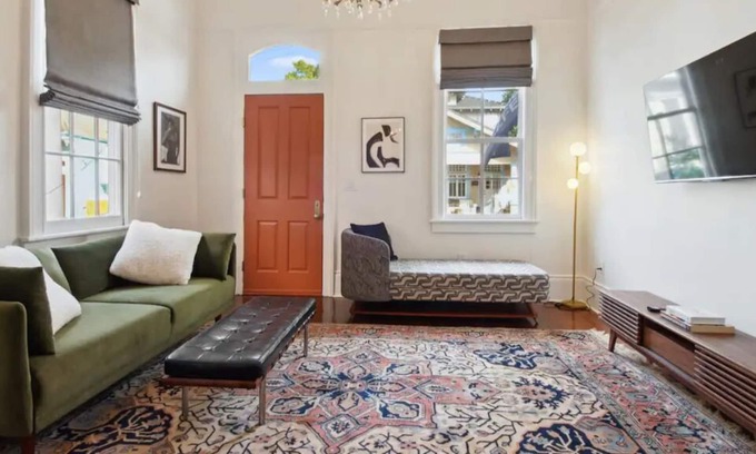 Saint Roch House | Historic Victorian Near French Quarter