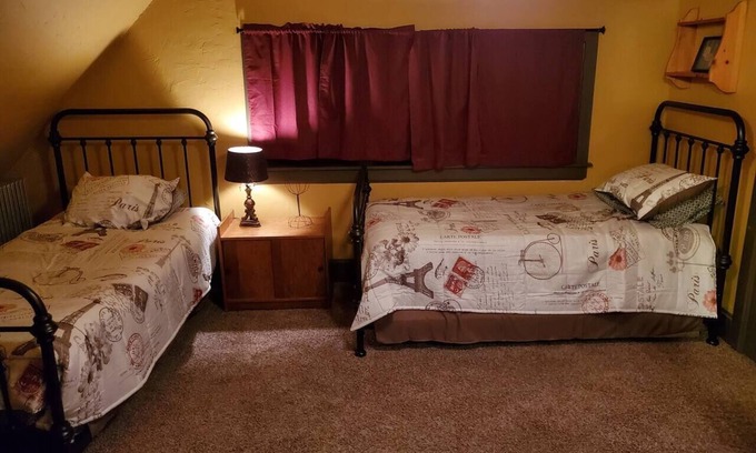 Sioux Falls Bed & Breakfast | Historic Victorian Inn North Loft