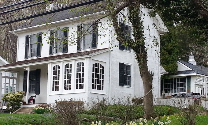 Chester Springs House | Historic Village Retreat Convienient To Everything