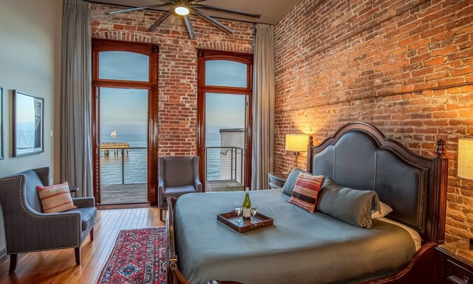 Port Townsend Historic District Apartment | Historic Water View Room overlooking The Bay with private balcony