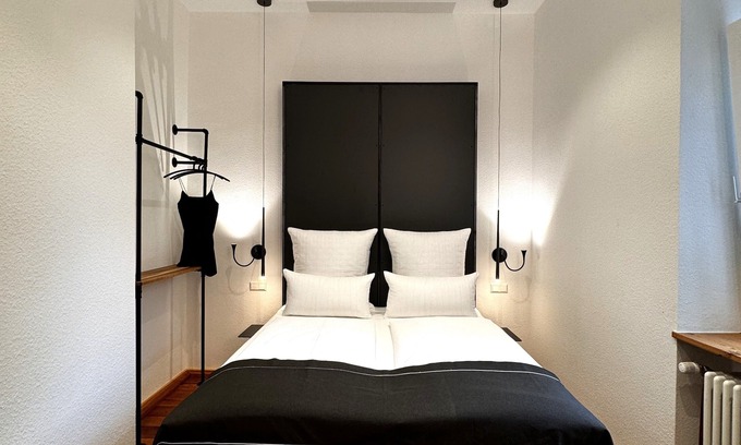 Freiburg im Breisgau Apartment | Historical Luxury Homes - Deluxe Edition - Luxus Loft Wall Street