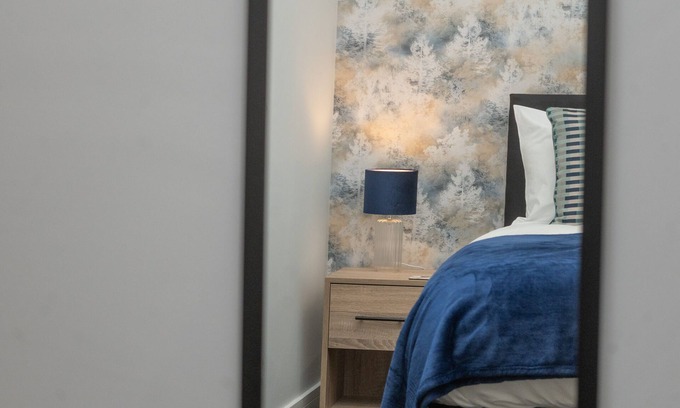 Dunblane House | Historical Holmehill Lodge - a family friendly home for get togethers!