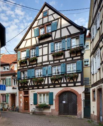 Wissembourg House | Historisches Gästehaus Au Faucon von 1535