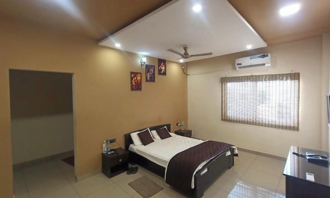 Hassan Hotel | HMT COMFORTS