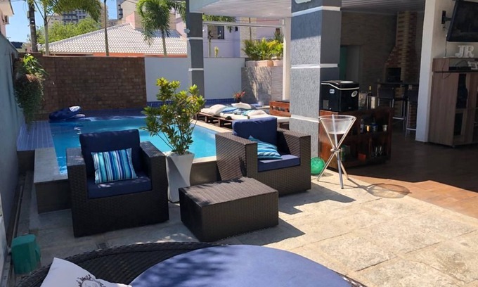 Centro House | Holiday home with heated pool and whirlpool for up to 15 guests