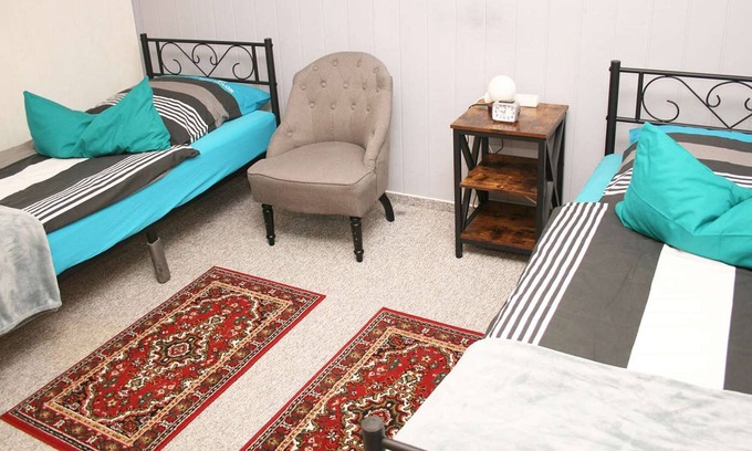 Mechernich House | HÖ01 large apartment with dryer and washing machine