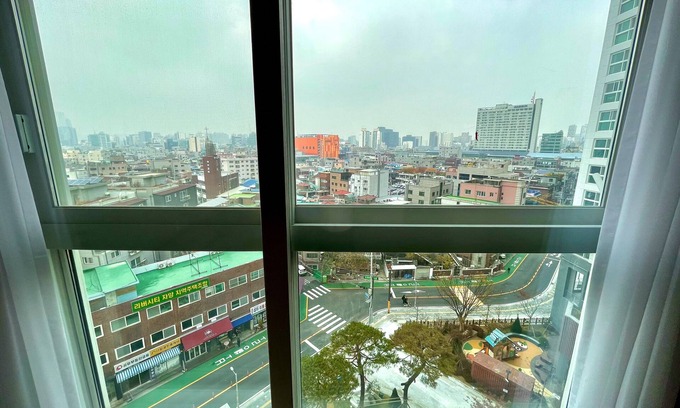 Jayang-dong Apartment | Hoban Apartment KonKuk Univ Station. Fast Wifi. Super Quiet.