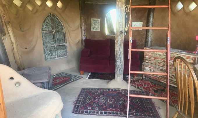 Weaverville House | Hobbit House from National News!