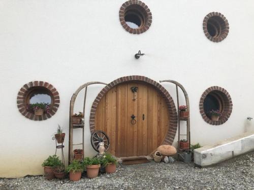 Imsterberg Apartment | Hobbithöhle