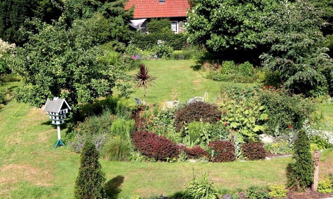 Hatten Apartment | Hof Suhrkamp - APARTMENT "GARTENBLICK"
