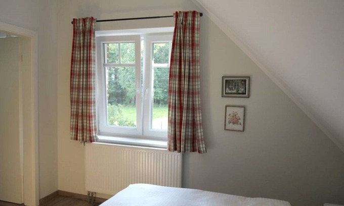 Hatten Apartment | Hof Suhrkamp - HOLIDAY APARTMENT "WIESENBLICK"