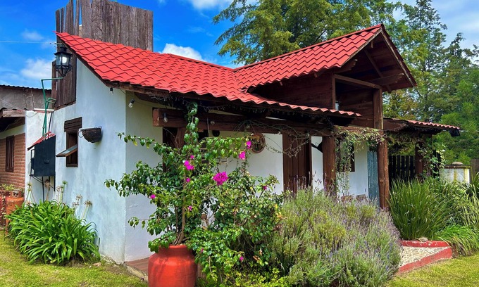 Huasca De Ocampo House | Hogar Rústico en Tierra Mítica by GEstores