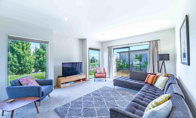 Wanaka House | Hoheria Mountain Lodge