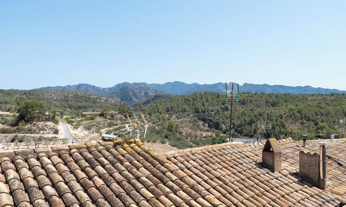 El Pinell de Brai House | Holiday Home 'Ca Les Nines 2' with Mountain View and Wi-Fi