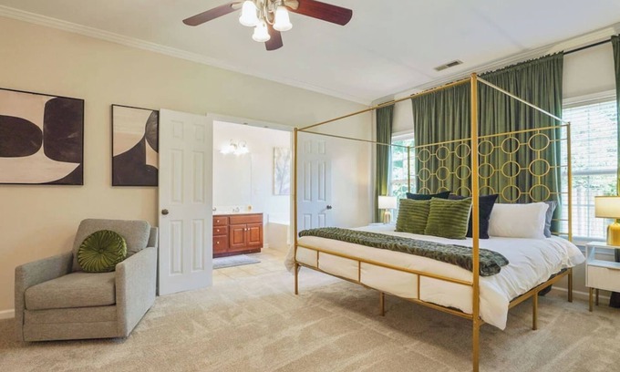 Alabaster House | HOLDAY SALE! Kent Terrace - 3br in Alabaster