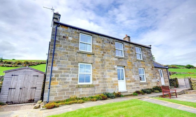 Great Fryup Dale House | Hole In The Ellers - Four Bedroom House, Sleeps 8