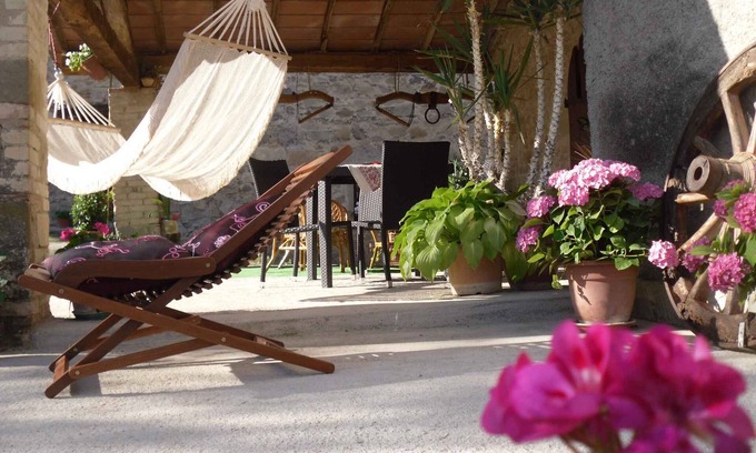 Lippiano House | Holiday home surrounded by nature with private lake