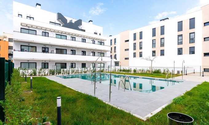 Camas Apartment | Holi-Rent Pobladores