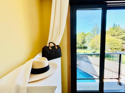 Baiona Apartment | Holibai Cousiña, Coqueto Apartamento con Piscina