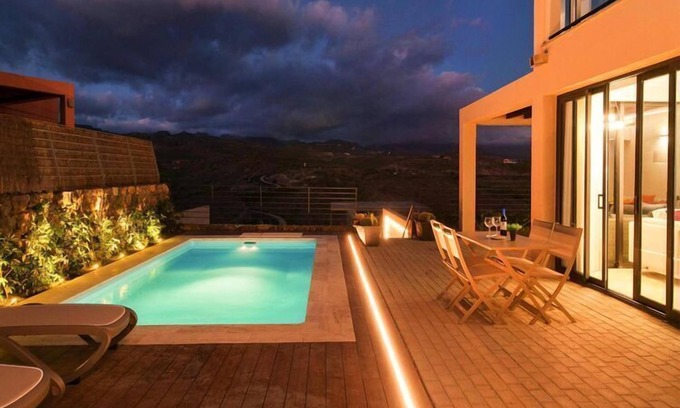 Salobre Villa | Holiday home in San Bartolomé de Tirajana