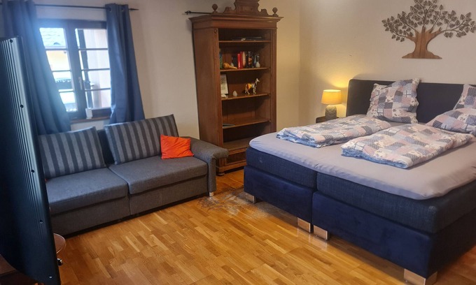 Burkheim Apartment | Holiday Apartment 'Merlot' with Private Terrace and Balcony