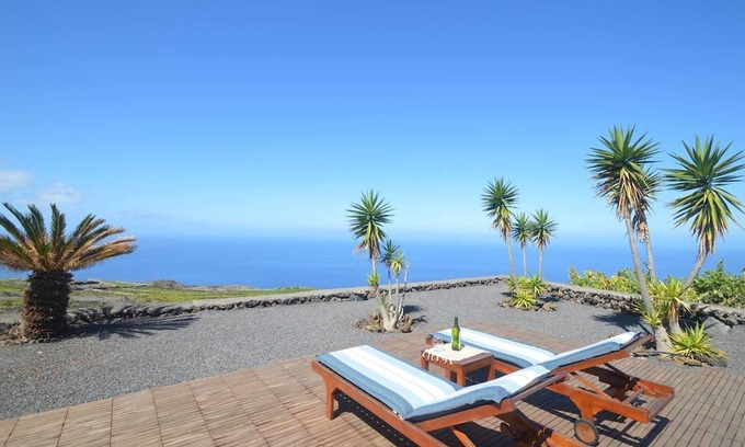 Los Quemados House | Holiday house Fuencaliente de la Palma for 1 - 4 persons with 2 bedrooms - Holiday home