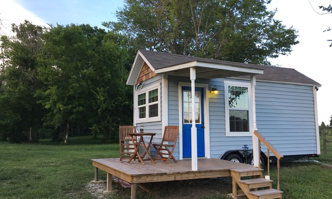 Manvel Cottage | Holiday Acres Tiny house on wheels