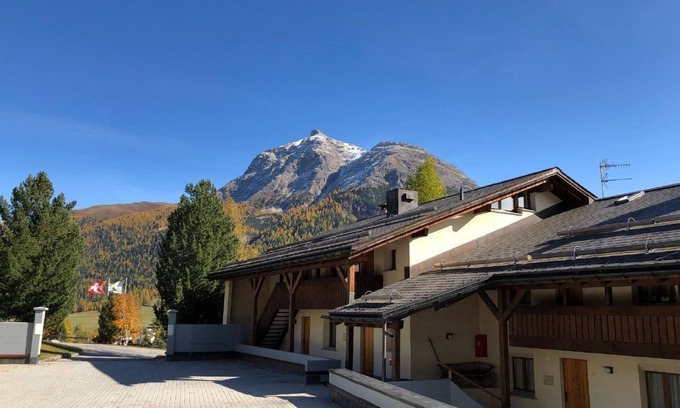 La Punt-Chamues-ch Apartment | Holiday apartment La Punt-Chamues-ch for 1 - 2 persons with 1 bedroom - Holiday apartment