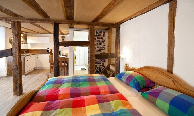 Lauda Apartment | Holiday apartment for 2 people (30 sqm) in the old castle