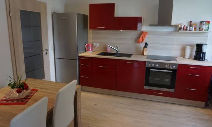 Lauter Apartment | holiday apartment/apt. for 5 guests with 81m² in Lauter-Bernsbach (157594)