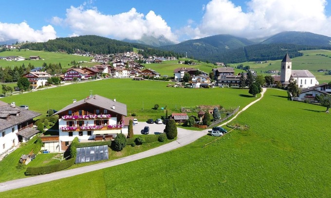 Maranza Apartment | Holiday apartment Meransen (Maranza) for 2 - 4 persons with 2 bedrooms - Holiday apartment in one or