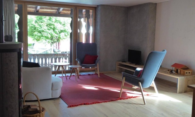 Berguen Apartment | Holiday apartment Bergün/Bravuogn for 1 - 5 persons with 2 bedrooms - Holiday apartment