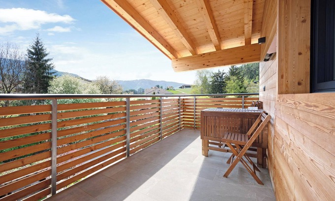 Riscone Apartment | Holiday Apartment "Haus Mader 1" with Mountain View, Private Terrace & Wi-Fi