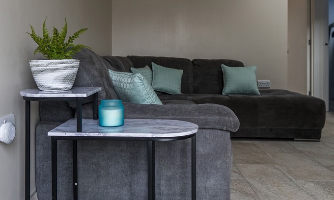 Pembroke Dock Apartment | HOLIDAY APARTMENT WITH HOT TUB, family friendly in Pembroke Dock