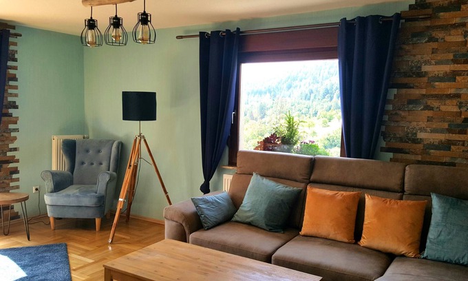 Forbach Apartment | Holiday Apartment '1' with Balcony and Wi-Fi
