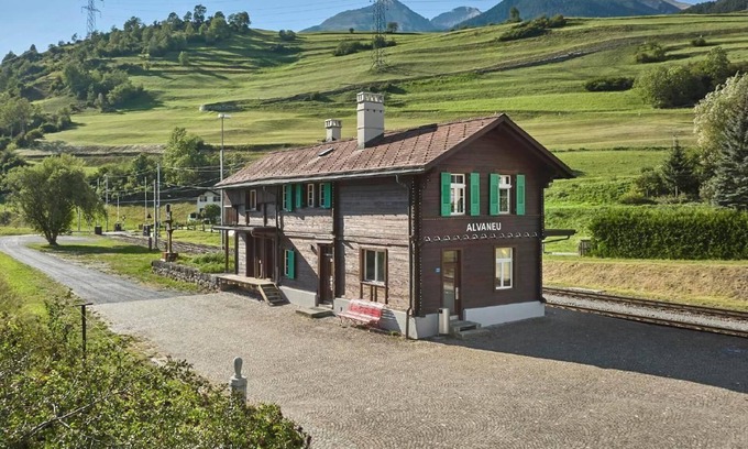 Albula-Alvra Apartment | Holiday apartment Alvaneu Bad for 1 - 5 persons with 3 bedrooms - Holiday apartment