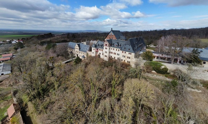 Beichlingen Apartment | Holiday apartment / app. for 10 guests with 250m² in Beichlingen (153968)
