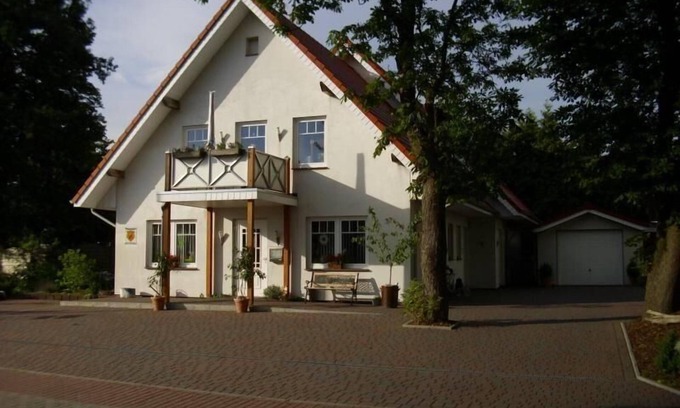 Nordenham House | Holiday apartment Abbehausen for 1 - 2 persons with 1 bedroom - Holiday house